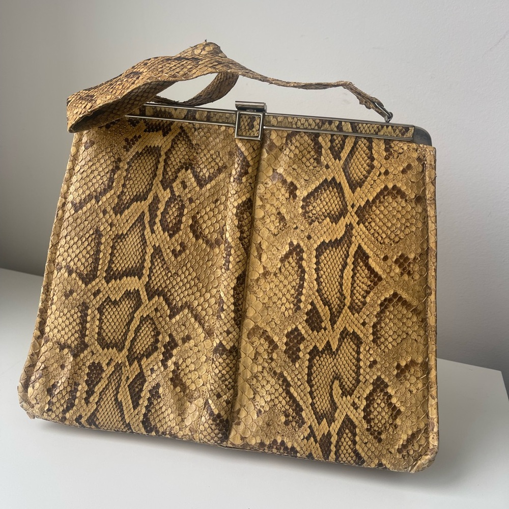 Elegant  Vintage Tan Snake Skin / Python Women's Bag